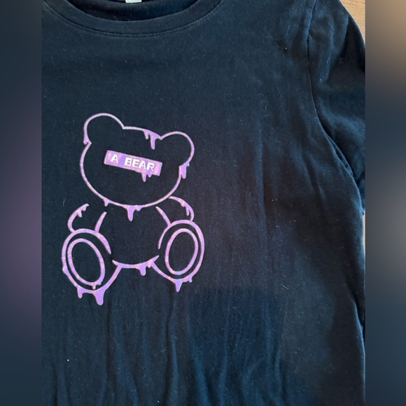 graphic tee - Picture 2 of 2